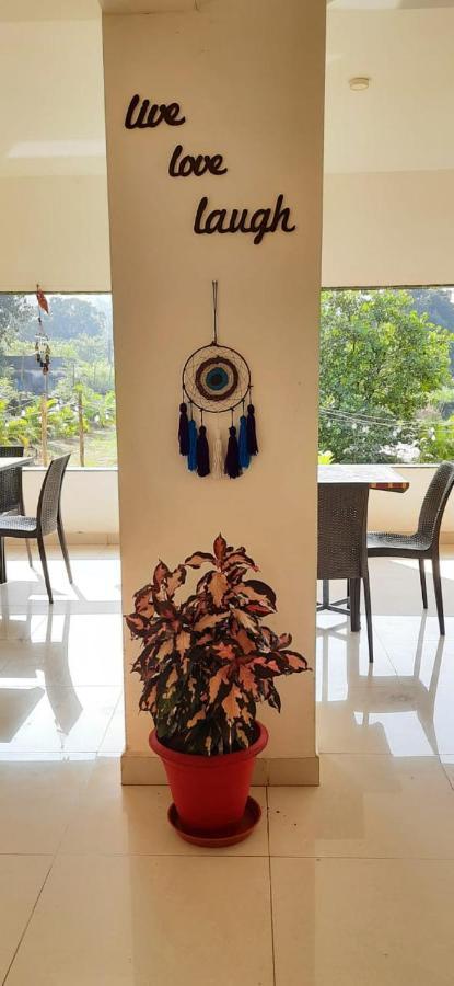 מנדרם Crystal Serenity Boutique Resort מראה חיצוני תמונה